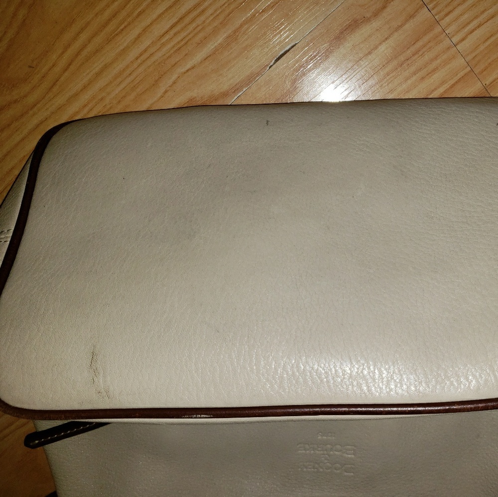 Dooney & Burke purse - Picture 4 of 4